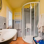 Διαμέρισμα Guesthost - Rustic House Near With Private Parking And Garden! *