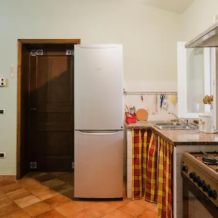 Appartement Rustic House Near With Private Parking And Garden! Lucques